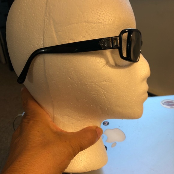 Women’s Versace Sunglasses - Picture 4 of 8